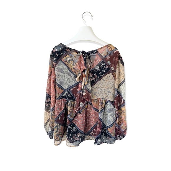 🌸New🌸 American Eagle Long Sleeve Top Size Small - Picture 8 of 11